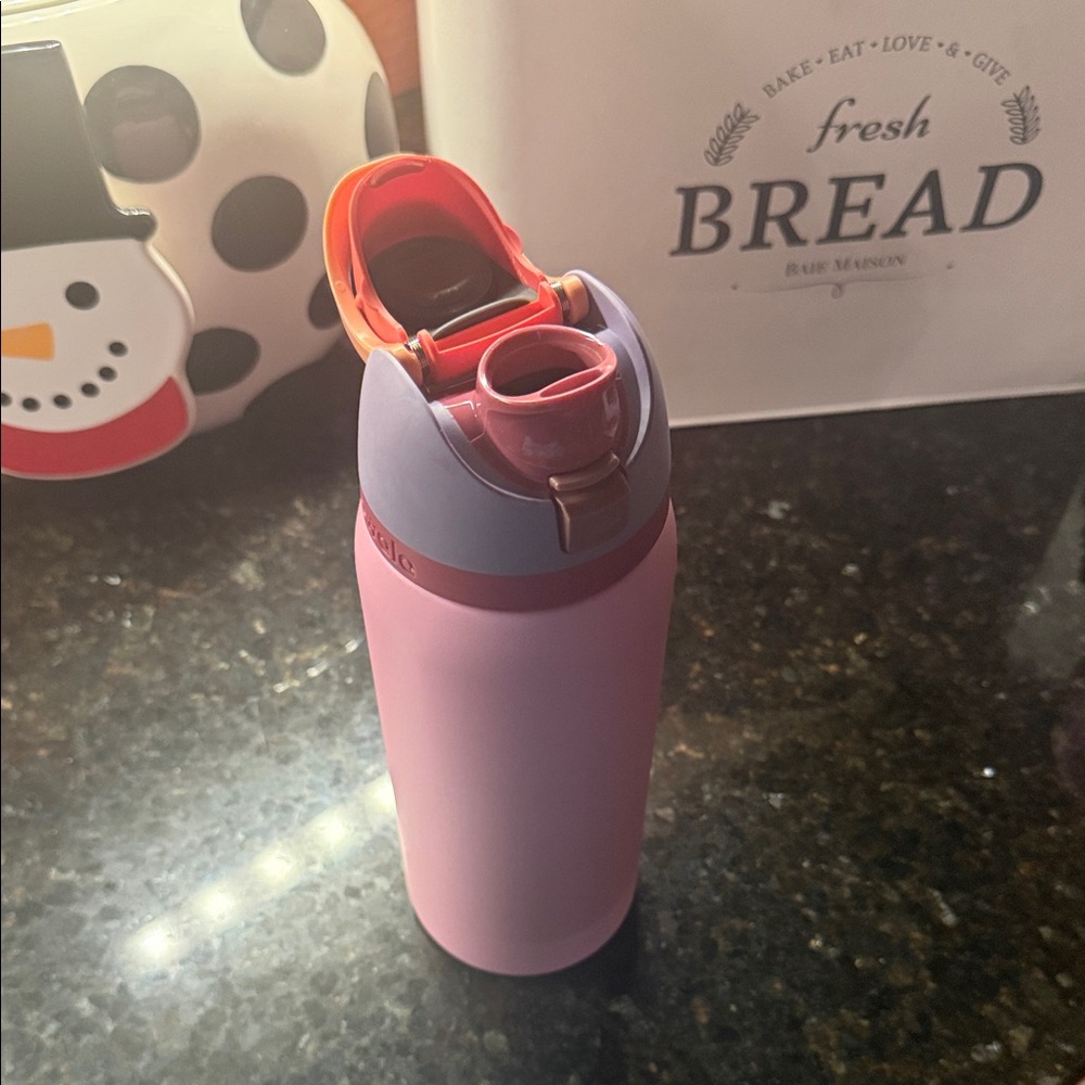 Owala Pink Water Bottle - Picture 3 of 5